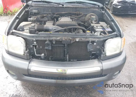 2003 Toyota Tundra Sr5 V8 z USA, uszkodzony, nr VIN 5TBBT44103S439168